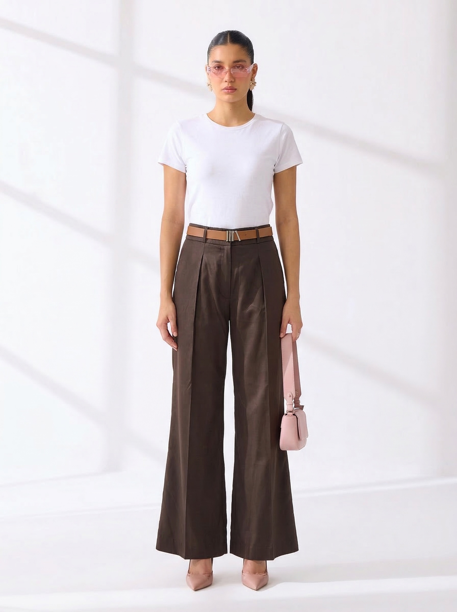 Chocolate Brown High-Rise Wide-Leg Pleated Trousers — NOTEBOOK
